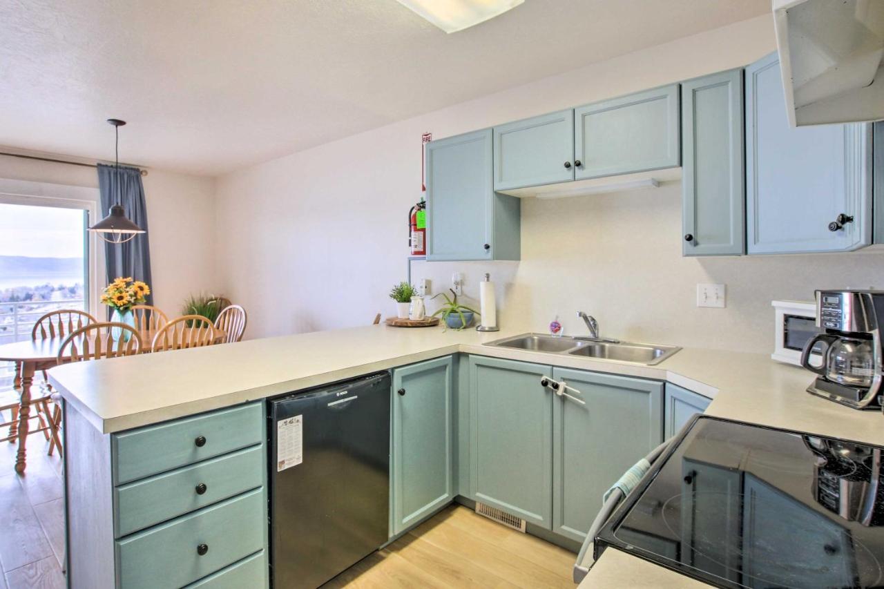 Spacious Garden City Townhome With Lake Views! מראה חיצוני תמונה