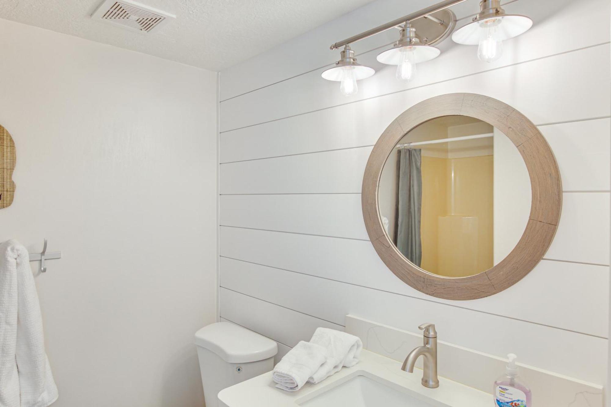 Spacious Garden City Townhome With Lake Views! מראה חיצוני תמונה
