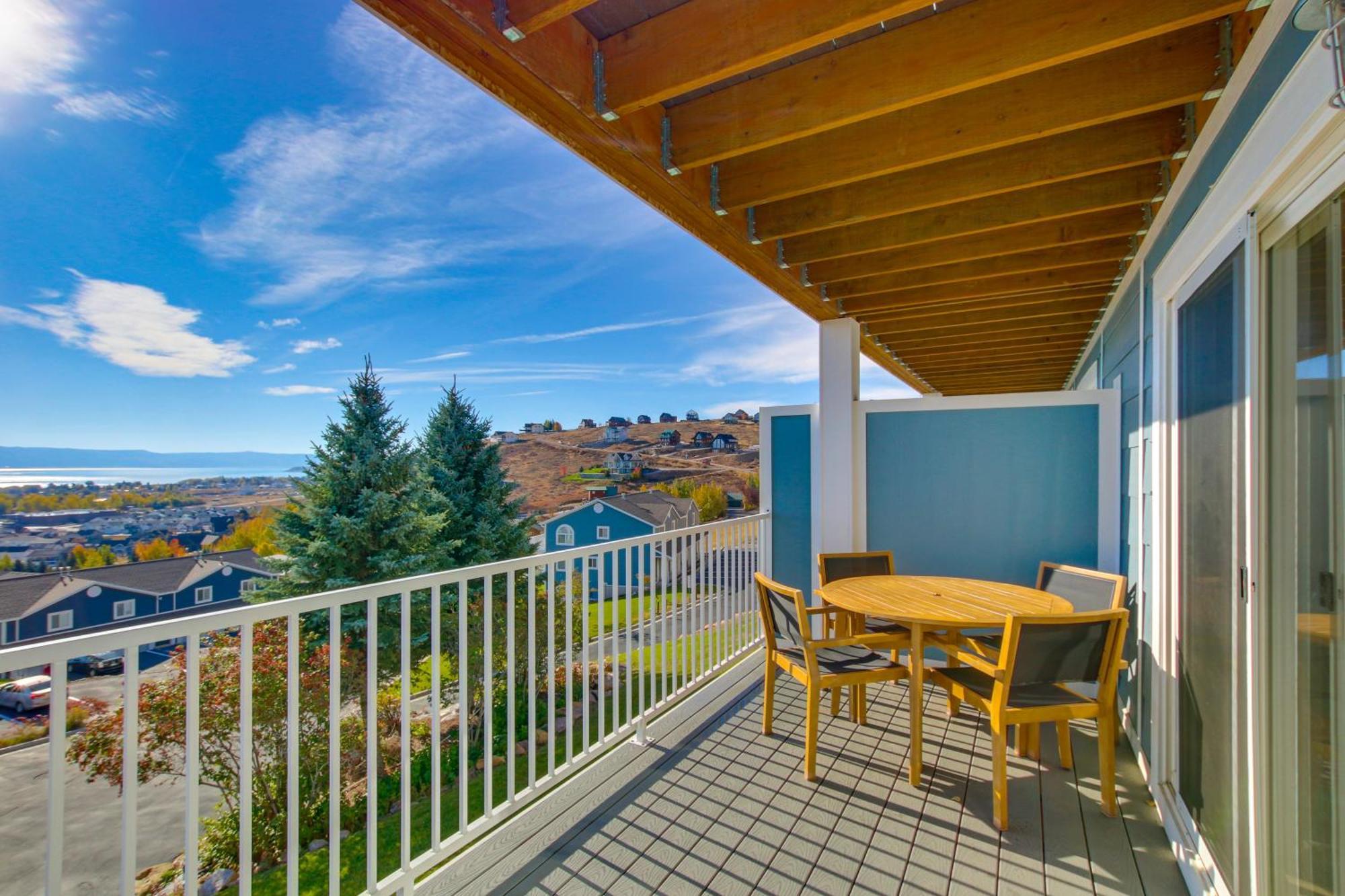 Spacious Garden City Townhome With Lake Views! מראה חיצוני תמונה