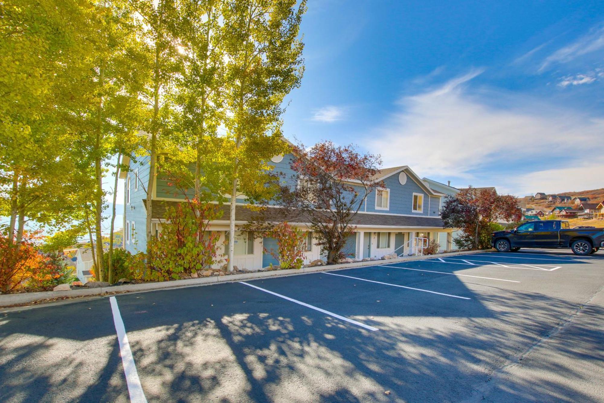 Spacious Garden City Townhome With Lake Views! מראה חיצוני תמונה